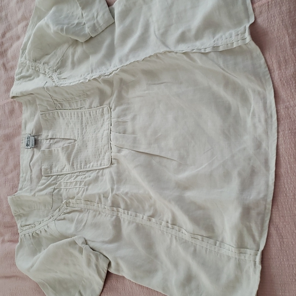 ALEXANDRA BARTLETT notched V-neck blouse Size L